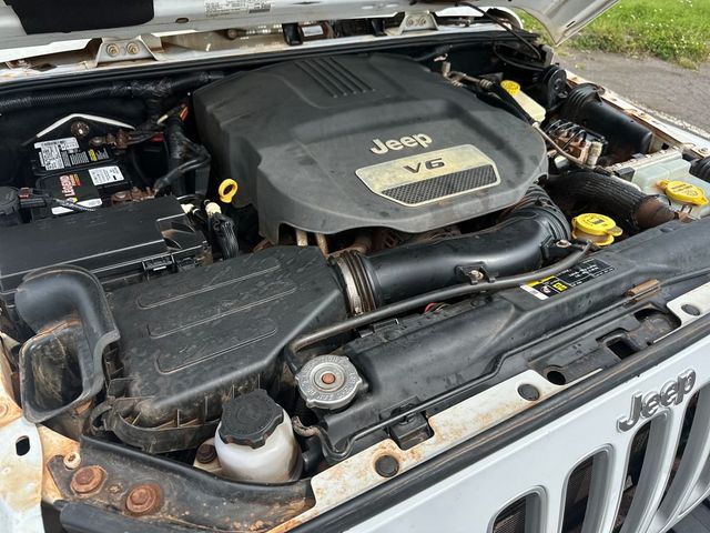 2017 Jeep Wrangler Unlimited Sahara 4x4 - 23010627 - 20