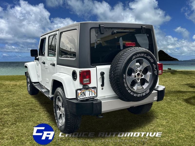 2017 Jeep Wrangler Unlimited Sahara 4x4 - 23010632 - 4