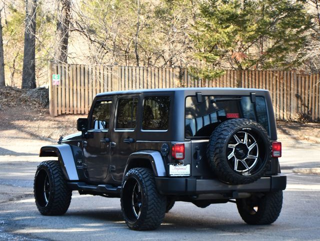 2017 Jeep Wrangler Unlimited Sahara 4x4 - 22980761 - 3