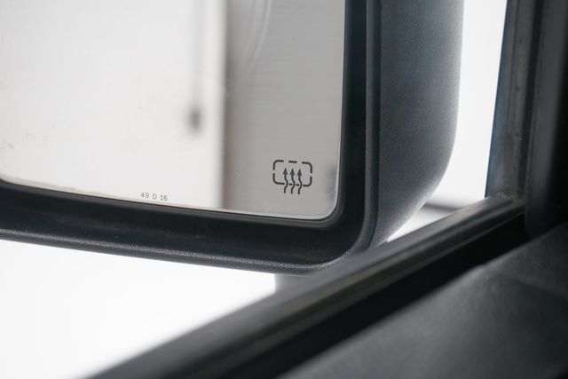 2017 Jeep Wrangler Unlimited Sahara 4x4 - 22929538 - 22