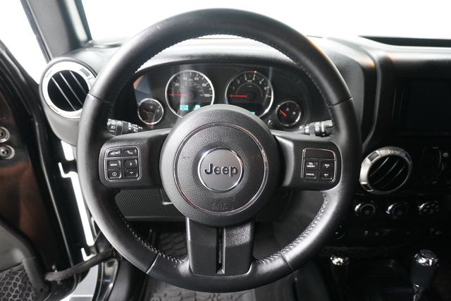 2017 Jeep Wrangler Unlimited Sahara 4x4 - 22951426 - 15