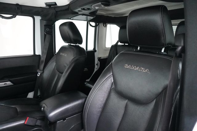 2017 Jeep Wrangler Unlimited Sahara 4x4 - 22963582 - 9