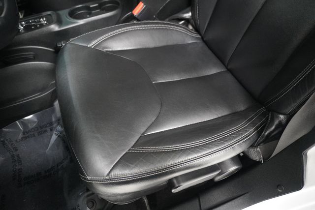 2017 Jeep Wrangler Unlimited Sahara 4x4 - 22963582 - 10