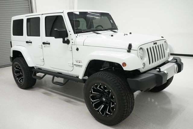 2017 Jeep Wrangler Unlimited Sahara 4x4 - 22963582 - 2