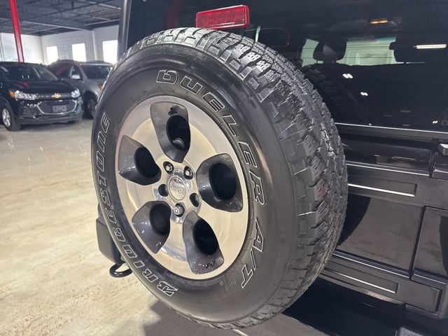 2017 Jeep Wrangler Unlimited Sahara 4x4 - 22967767 - 30