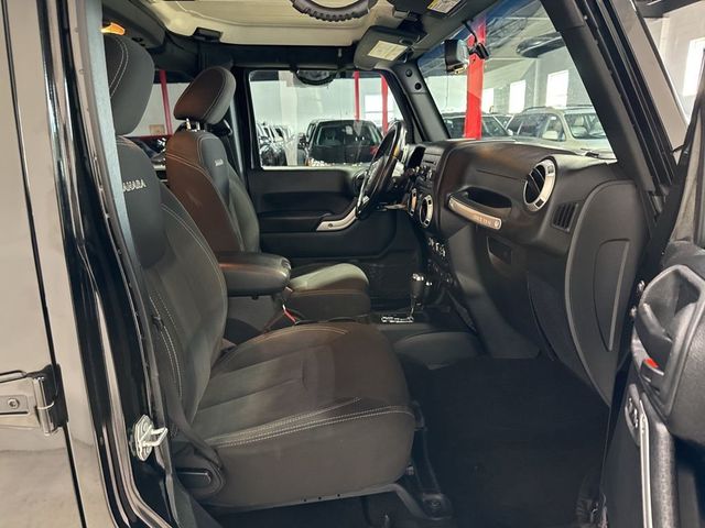 2017 Jeep Wrangler Unlimited Sahara 4x4 - 22967767 - 35