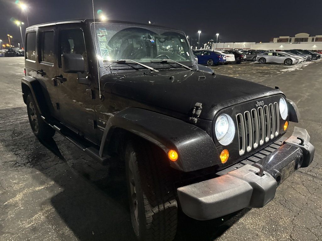 2017 Jeep Wrangler Unlimited Sahara 4x4 - 22967767 - 7