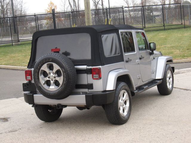 2017 Jeep Wrangler Unlimited Sahara 4x4 - 22950036 - 12