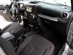 2017 Jeep Wrangler Unlimited Sahara 4x4 - 22950036 - 23