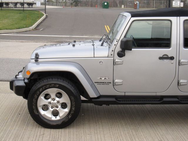 2017 Jeep Wrangler Unlimited Sahara 4x4 - 22950036 - 6