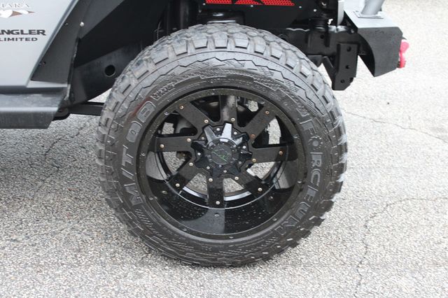 2017 Jeep Wrangler Unlimited Sahara 4x4 - 22955270 - 33