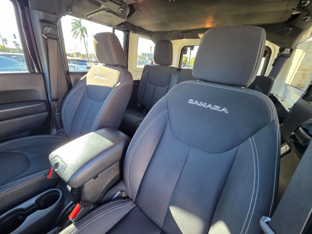 2017 Jeep Wrangler Unlimited Sahara 4x4 - 22957134 - 22