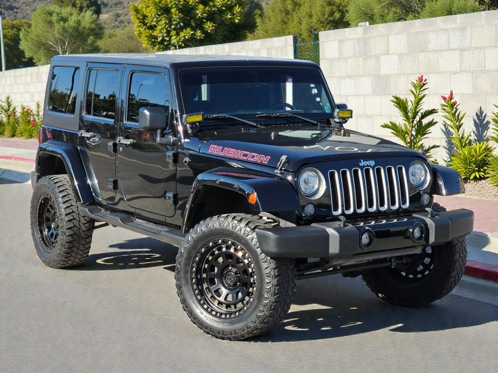 2017 Jeep Wrangler Unlimited Sahara 4x4 - 22957134 - 3