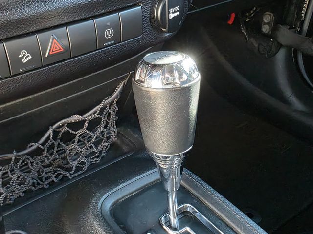 2017 Jeep Wrangler Unlimited Sahara 4x4 - 22957134 - 39