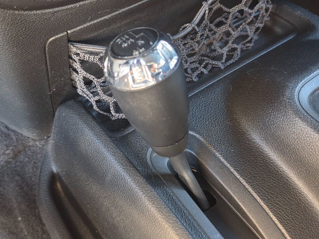 2017 Jeep Wrangler Unlimited Sahara 4x4 - 22957134 - 41