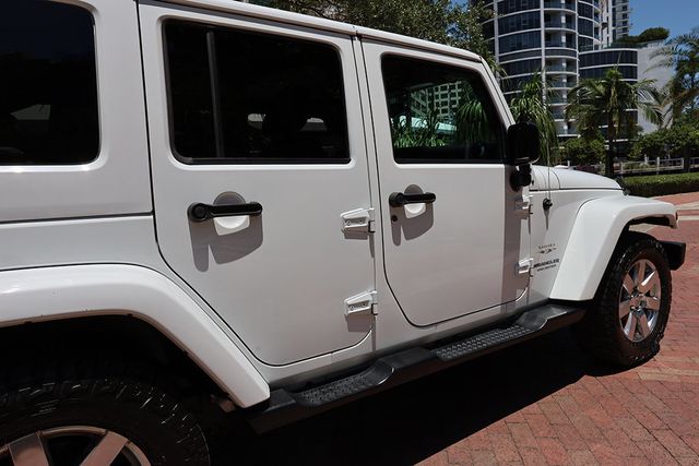2017 Jeep Wrangler Unlimited Sahara 4x4 - 23025064 - 22