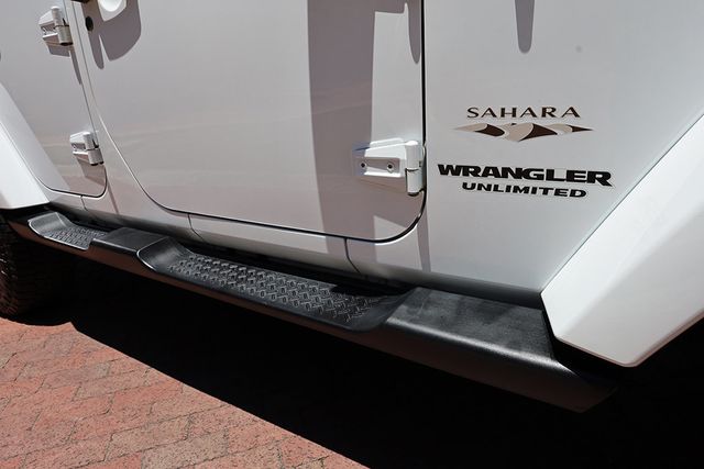 2017 Jeep Wrangler Unlimited Sahara 4x4 - 23025064 - 23