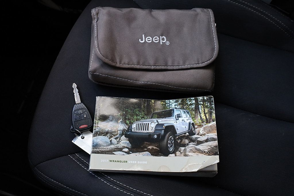 2017 Jeep Wrangler Unlimited Sahara 4x4 - 23025064 - 53
