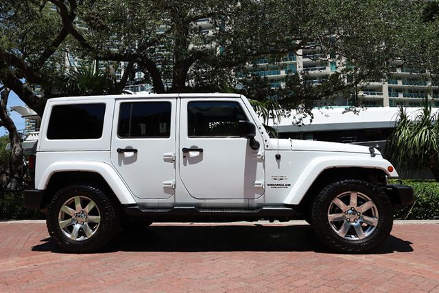 2017 Jeep Wrangler Unlimited Sahara 4x4 - 23025064 - 66