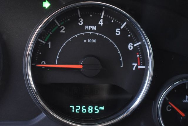 2017 Jeep Wrangler Unlimited Sahara 4x4 - 22942045 - 9