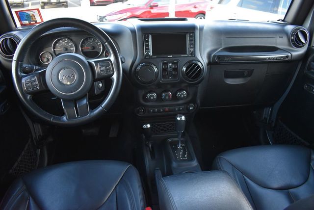 2017 Jeep Wrangler Unlimited Sahara 4x4 - 22942045 - 11