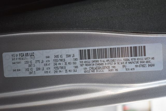 2017 Jeep Wrangler Unlimited Sahara 4x4 - 22942045 - 14