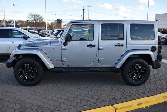 2017 Jeep Wrangler Unlimited Sahara 4x4 - 22942045 - 6