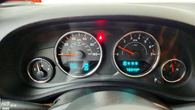 2017 Jeep Wrangler Unlimited Sahara 4x4 - 22973018 - 13