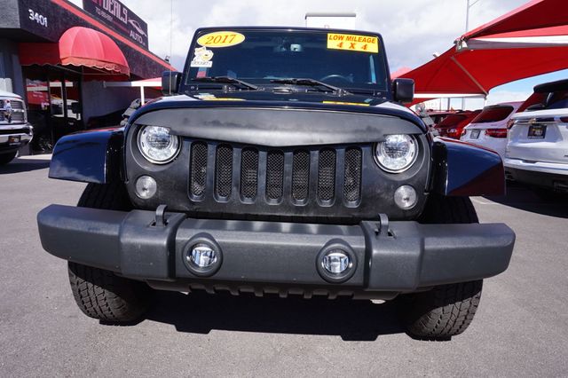 2017 Jeep Wrangler Unlimited SAHARA, 4X4, HARD TOP, CLOTH SEATS, RUNNING BOARDS - 22987085 - 2