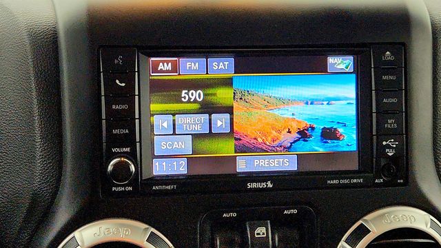 2017 Jeep Wrangler Unlimited Sahara 4x4 with Hardtop, Leather Bucket Seats & Navigation - 22973018 - 17