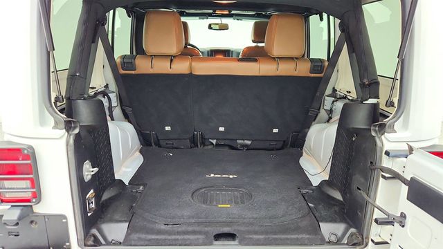 2017 Jeep Wrangler Unlimited Sahara 4x4 with Hardtop, Leather Bucket Seats & Navigation - 22973018 - 20