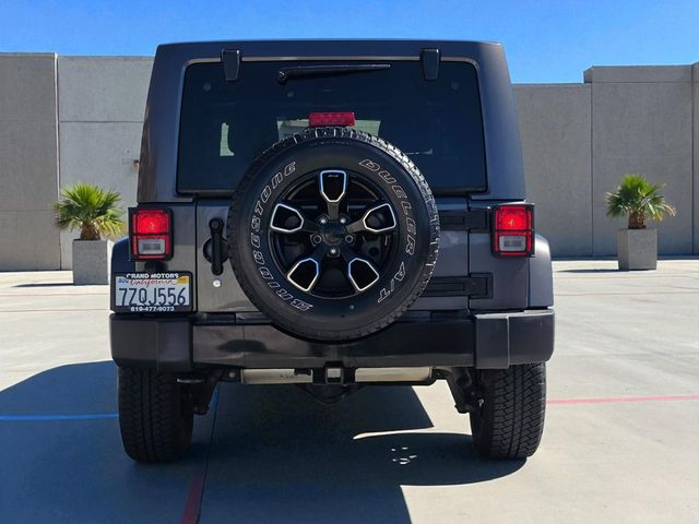 2017 Jeep Wrangler Unlimited Smoky Mountain 4x4 - 22932754 - 9