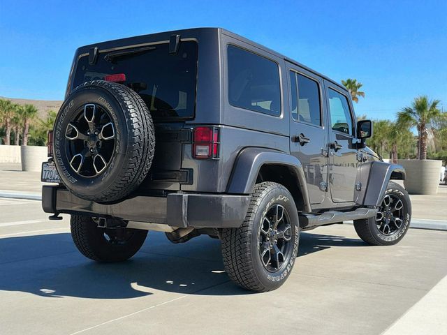 2017 Jeep Wrangler Unlimited Smoky Mountain 4x4 - 22932754 - 10