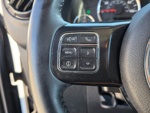 2017 Jeep Wrangler Unlimited Smoky Mountain 4x4 - 22932754 - 29