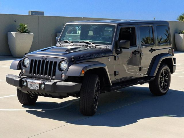2017 Jeep Wrangler Unlimited Smoky Mountain 4x4 - 22932754 - 5