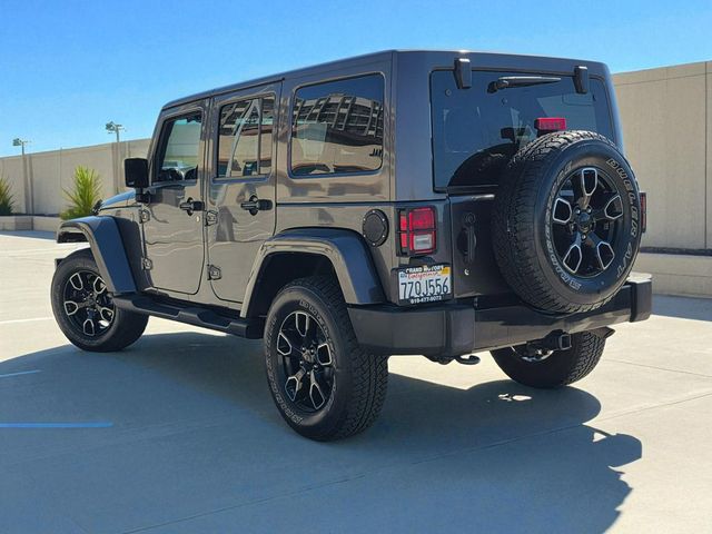 2017 Jeep Wrangler Unlimited Smoky Mountain 4x4 - 22932754 - 8