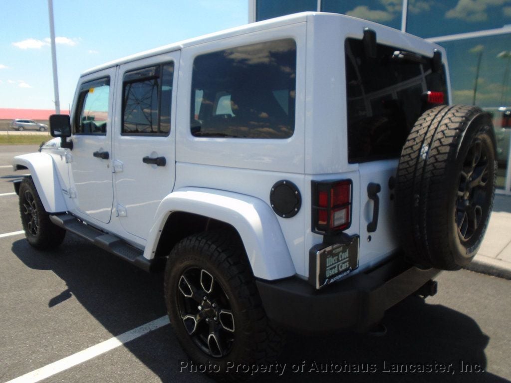 2017 Jeep Wrangler Unlimited Smoky Mountain 4x4 - 22504724 - 5