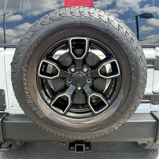2017 Jeep Wrangler Unlimited SMOKY MOUNTAIN EDITION 4x4 W/COLOR MATCH 3-PIECE HARD TOP - 23017547 - 14