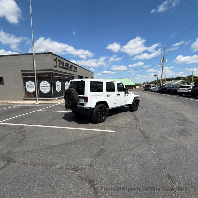 2017 Jeep Wrangler Unlimited SMOKY MOUNTAIN EDITION 4x4 W/COLOR MATCH 3-PIECE HARD TOP - 23017547 - 15