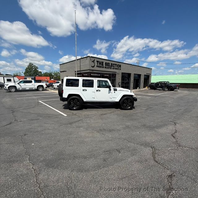 2017 Jeep Wrangler Unlimited SMOKY MOUNTAIN EDITION 4x4 W/COLOR MATCH 3-PIECE HARD TOP - 23017547 - 17