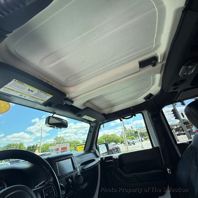 2017 Jeep Wrangler Unlimited SMOKY MOUNTAIN EDITION 4x4 W/COLOR MATCH 3-PIECE HARD TOP - 23017547 - 36