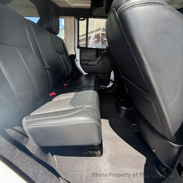 2017 Jeep Wrangler Unlimited SMOKY MOUNTAIN EDITION 4x4 W/COLOR MATCH 3-PIECE HARD TOP - 23017547 - 40