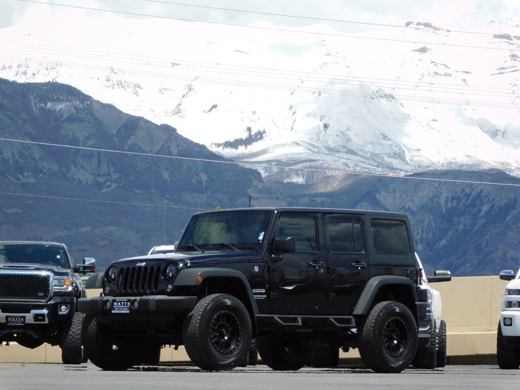 2017 Jeep Wrangler Unlimited SPORT - 22436965 - 1