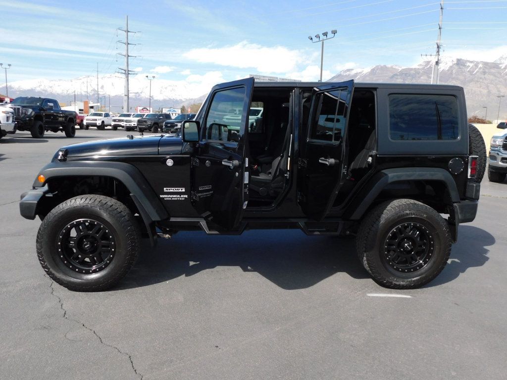 2017 Jeep Wrangler Unlimited SPORT - 22436965 - 20