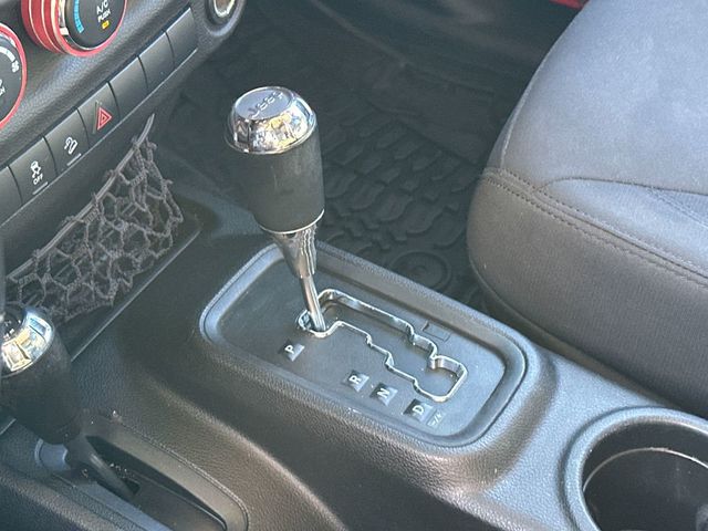 2017 Jeep Wrangler Unlimited Sport 4x4 - 22952136 - 18