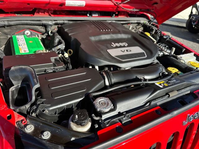 2017 Jeep Wrangler Unlimited Sport 4x4 - 22952136 - 21