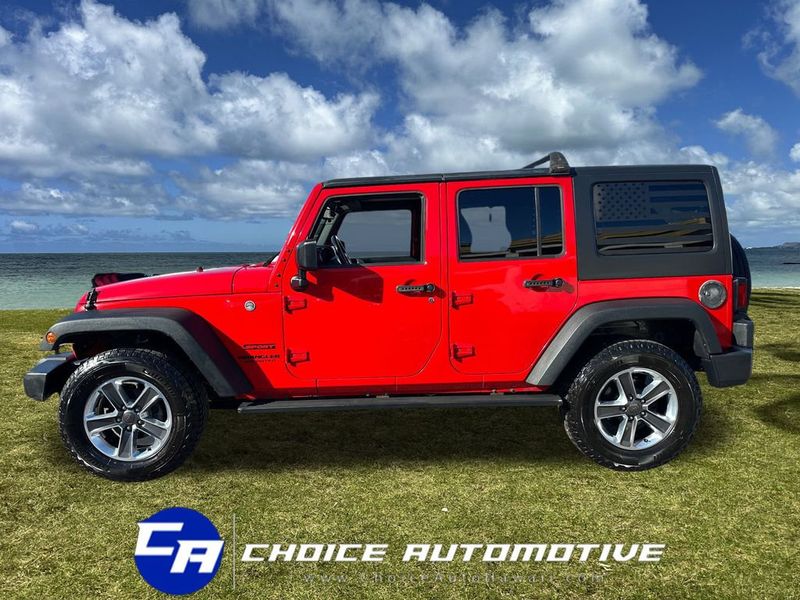 2017 Jeep Wrangler Unlimited Sport photo 3