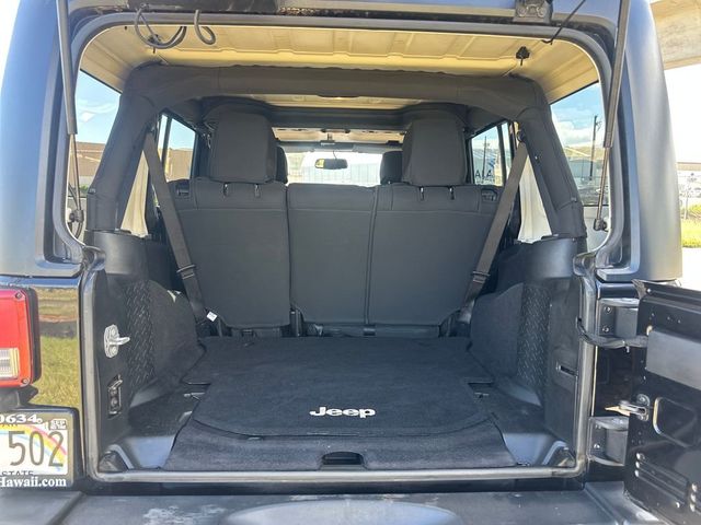 2017 Jeep Wrangler Unlimited Sport 4x4 - 23009035 - 18