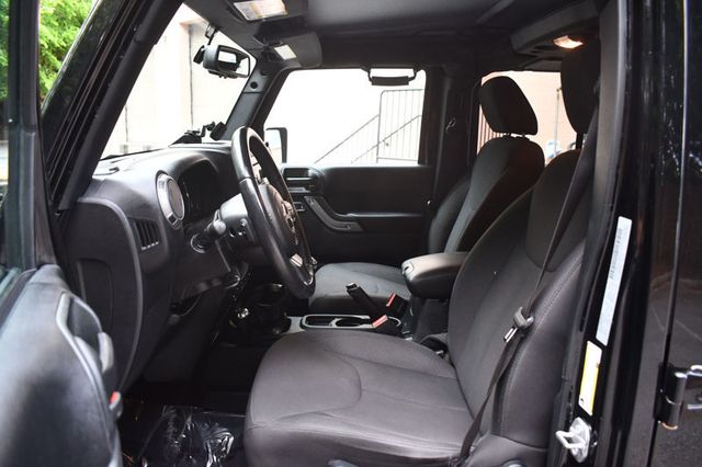 2017 Jeep Wrangler Unlimited Sport 4x4 - 23022950 - 14