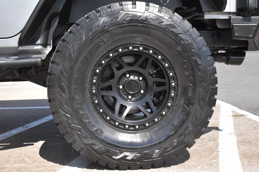 2017 Jeep Wrangler Unlimited Sport 4x4 - 22923586 - 10